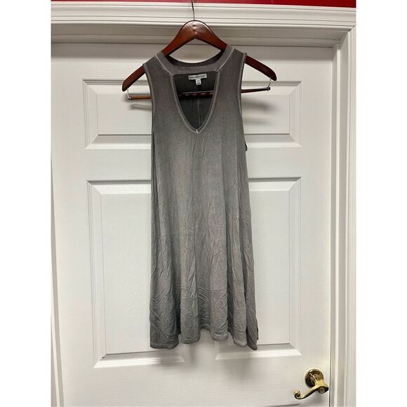 American Eagle Soft Gray Green Sleeveless Trapeze Slinky Dress sz S EUC - Picture 1 of 6